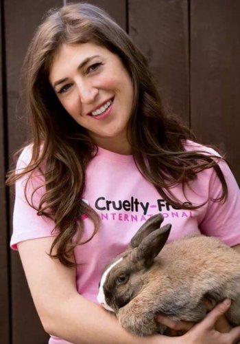 Mayim with a bunny in a Cruelty-Free shirt