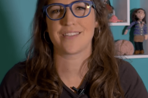 Mayim’s Vlog #8: On “Geek Chic” & Why It Can Still Hurt To Be Different