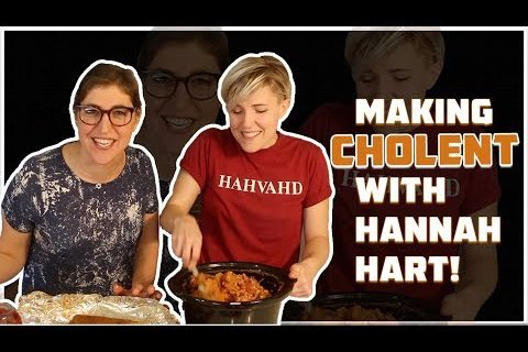 Making CHOLENT with Hannah Hart!