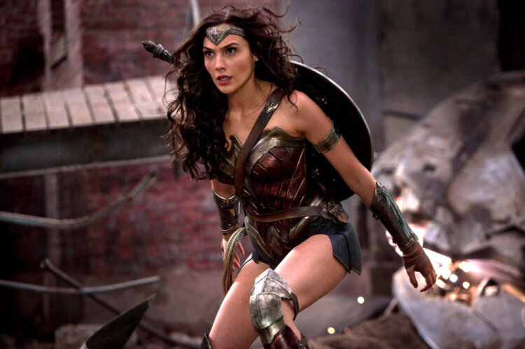 Halloween costume ideas: Real-life wonder women