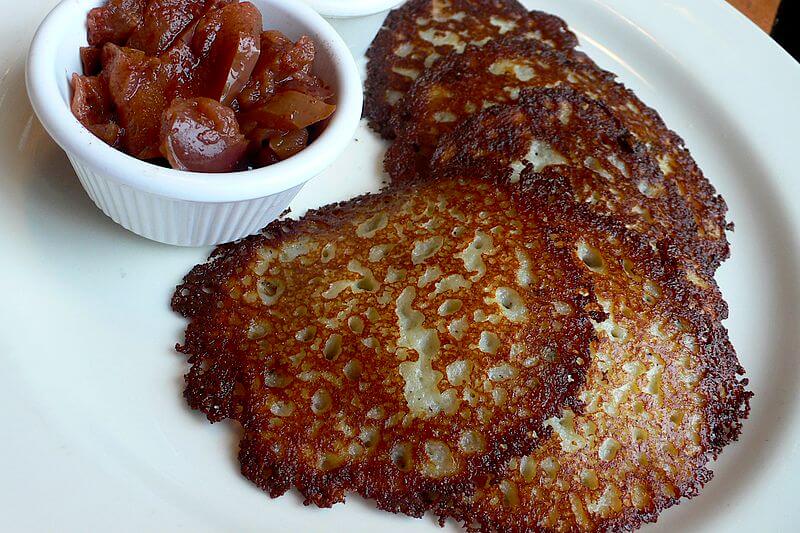 The great latke debate: to shred or to grate?