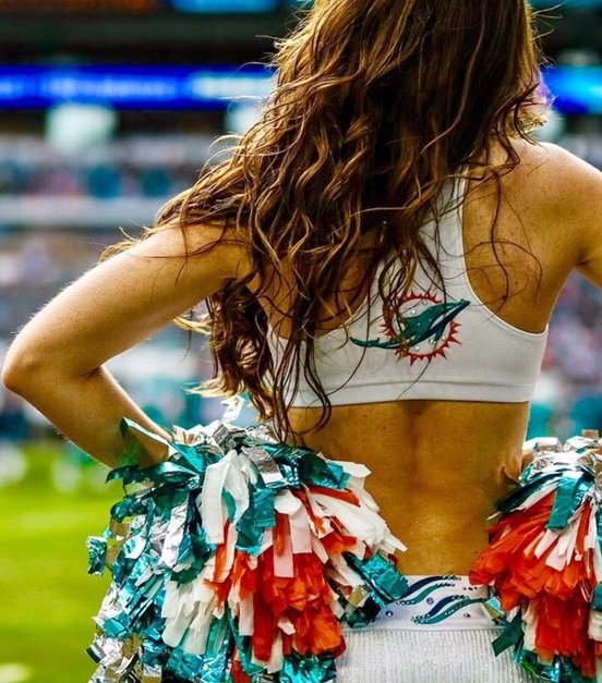 Miami Dolphins Cheerleader Kelly