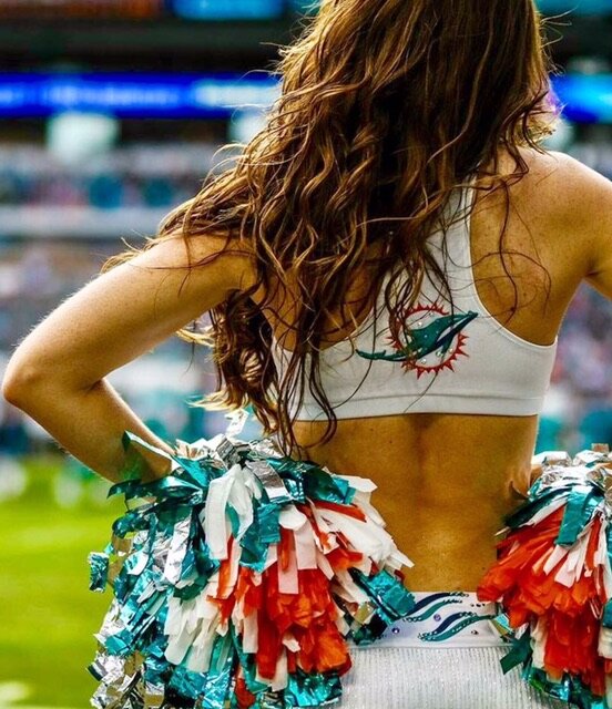 Ex-Cheerleaders Fight Back Against the NFL