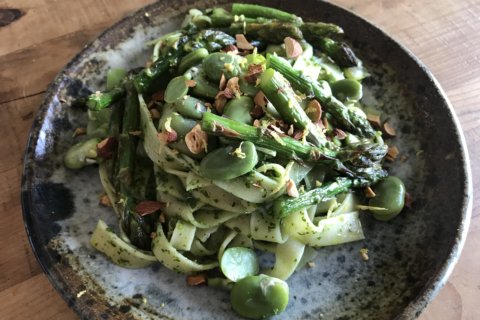 Go green for Earth Day with this spring veggie pasta recipe
