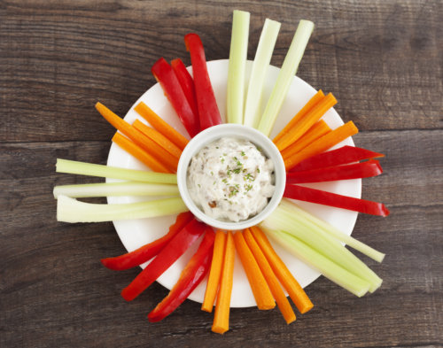 Onion dip with vegetables