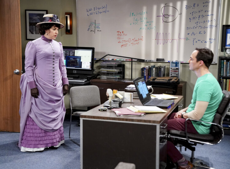 Mayim Bialik breaks down the Big Bang Theory Halloween episode