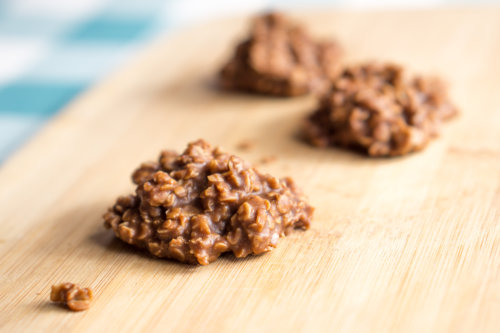 Chocolate Peanut Butter Oatmeal No-Bake Cookies