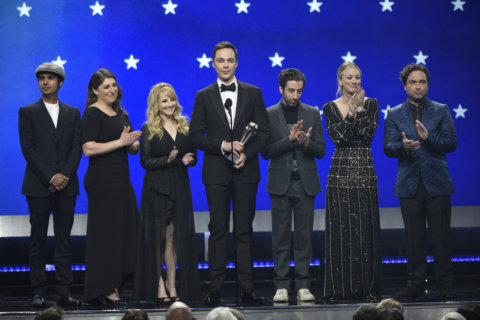 Mayim shares behind-the-scenes photos from the Critics’ Choice Awards