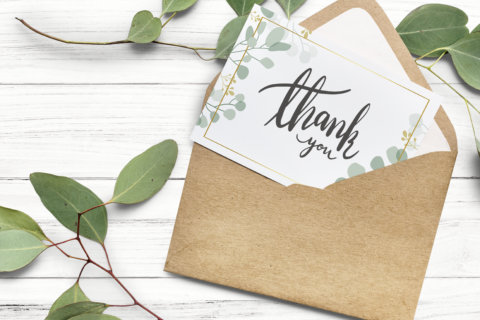 I send handwritten thank you cards—and you should, too